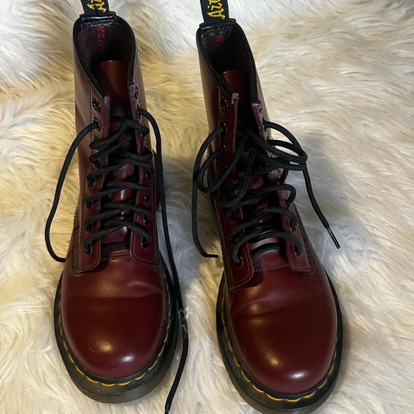 Dr Martens 1460 Lace up boots cherry red smooth leather - Picture 10 of 15